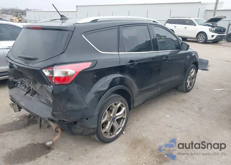 2018 Ford Escape Titanium из США, поврежденный, VIN 1FMCU9J97JUA34641